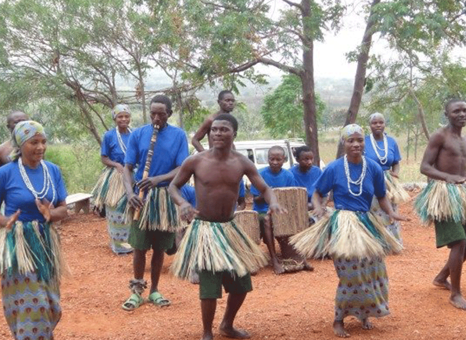 Cultural Tours in Queen Elizabeth National Park