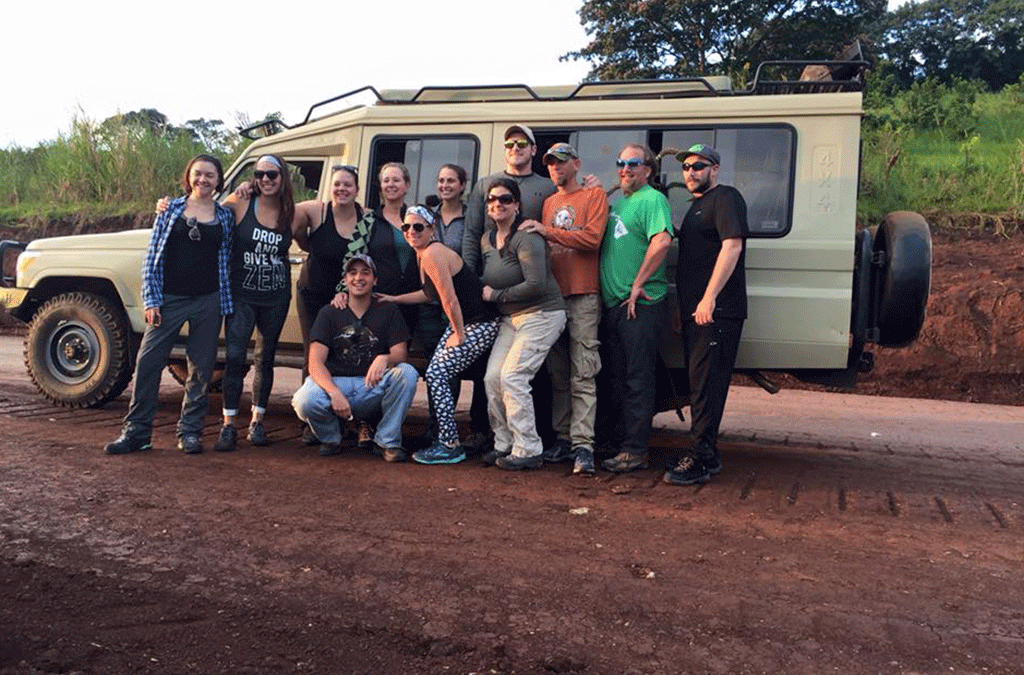 how to choose a group tour