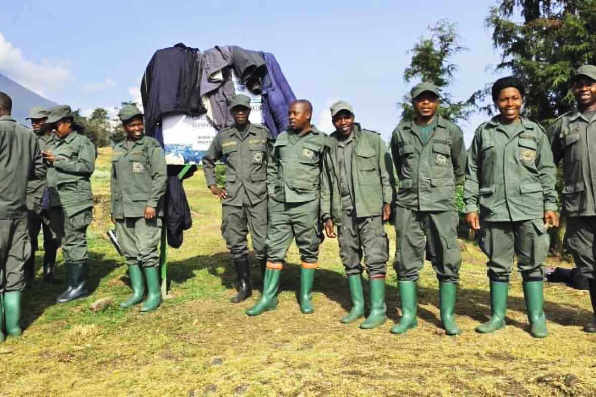 Safari Vacations and Travel 51 safari vacations tour guides - Uganda and rwanda 2026_2027